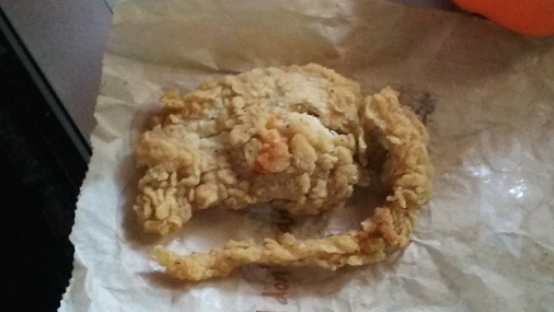 Un-rat-frit-dans-son-KFC